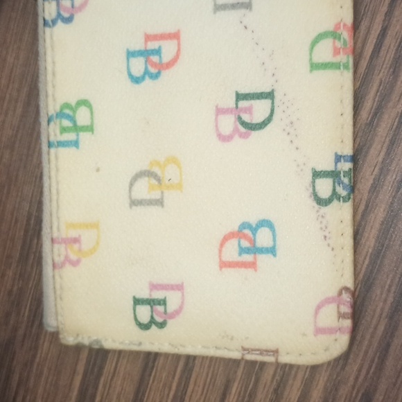 Dooney & Bourke Coin Purse & Keychain - Picture 7 of 12